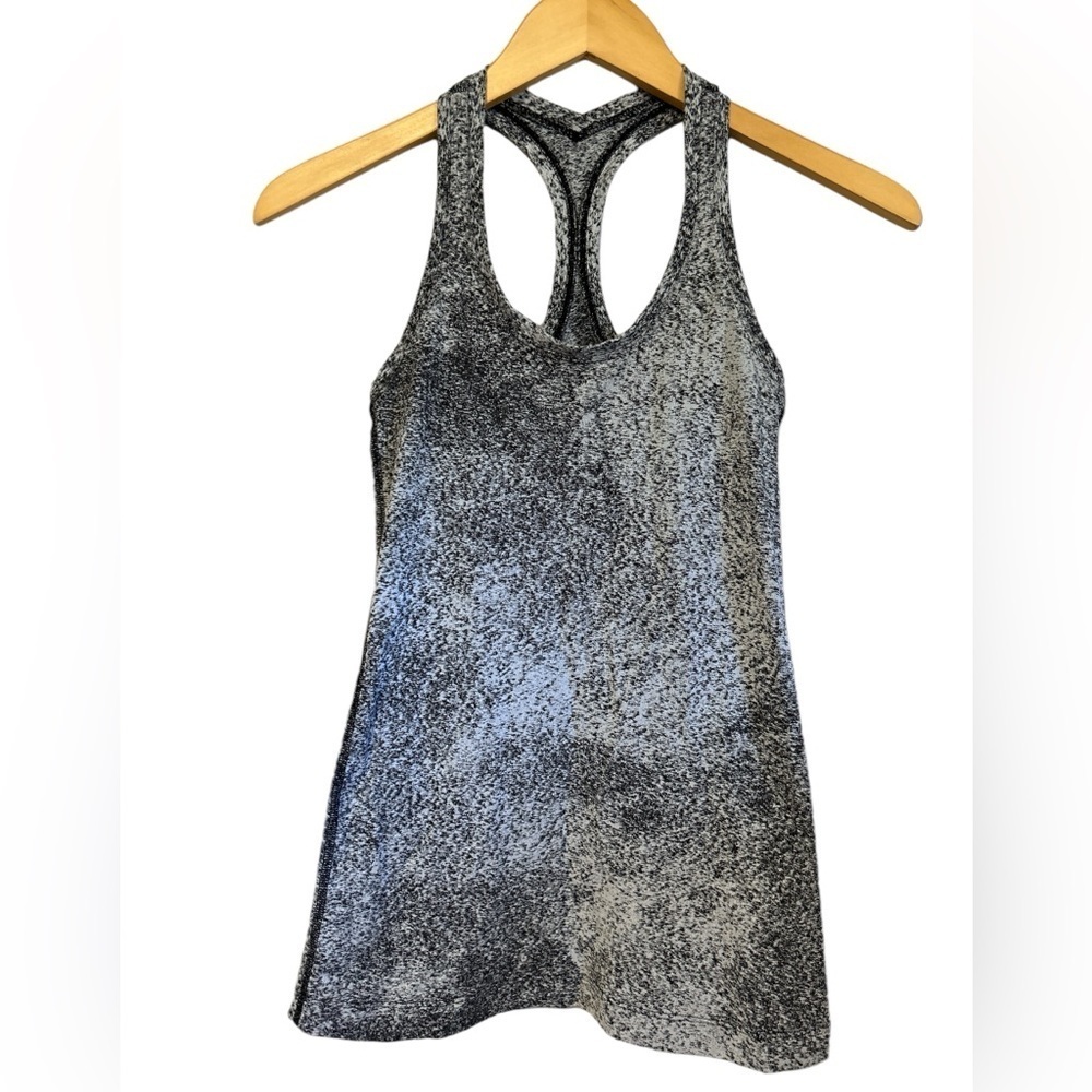 Lululemon Cool‎ Racerback II Women's Tank size 2 No Size tag see measurements